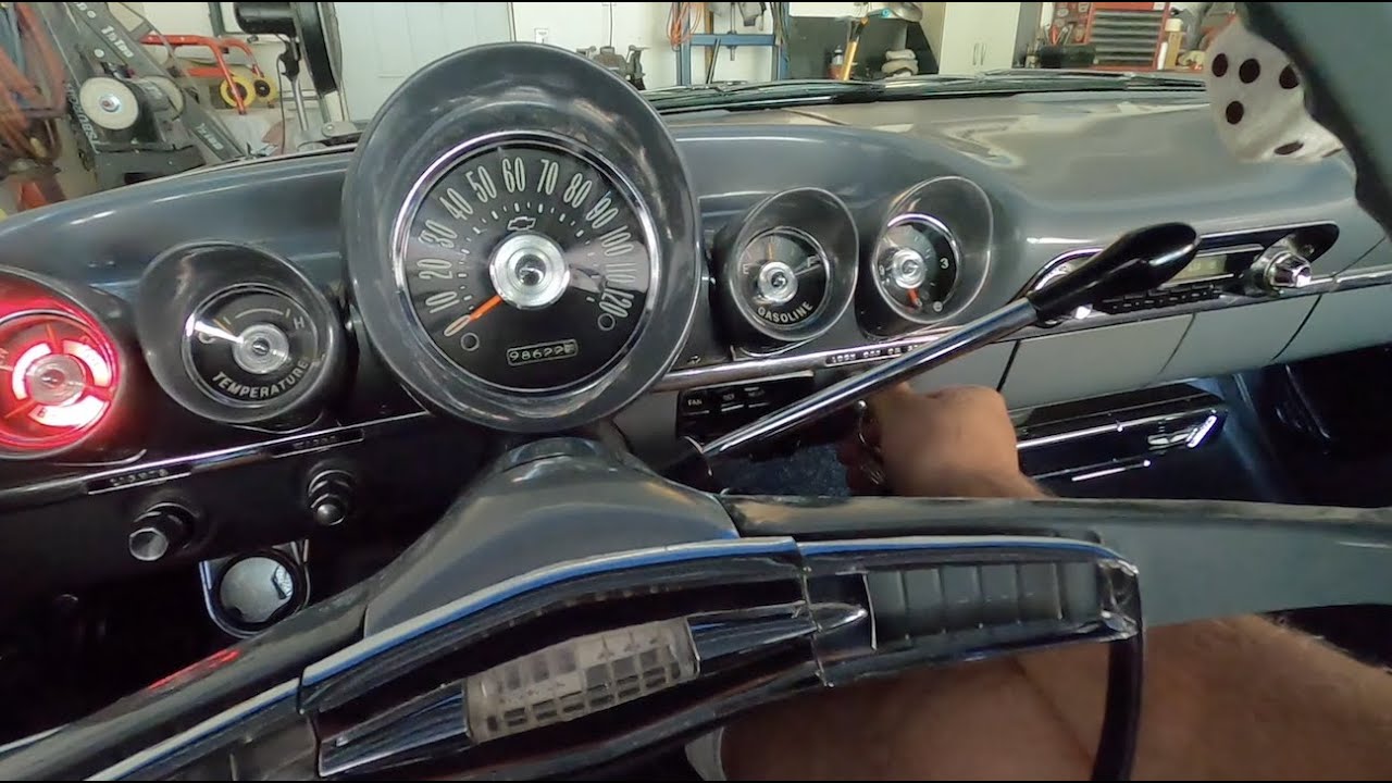 Автомобильный круиз по озеру Орион в Калвере на Chevrolet Bel Air 1959 года выпуска