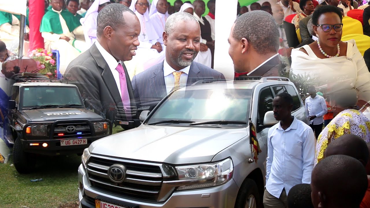 King Ceasor Mulenga & Hon Thomas Tayebwa left Residents of Mitooma wondering.