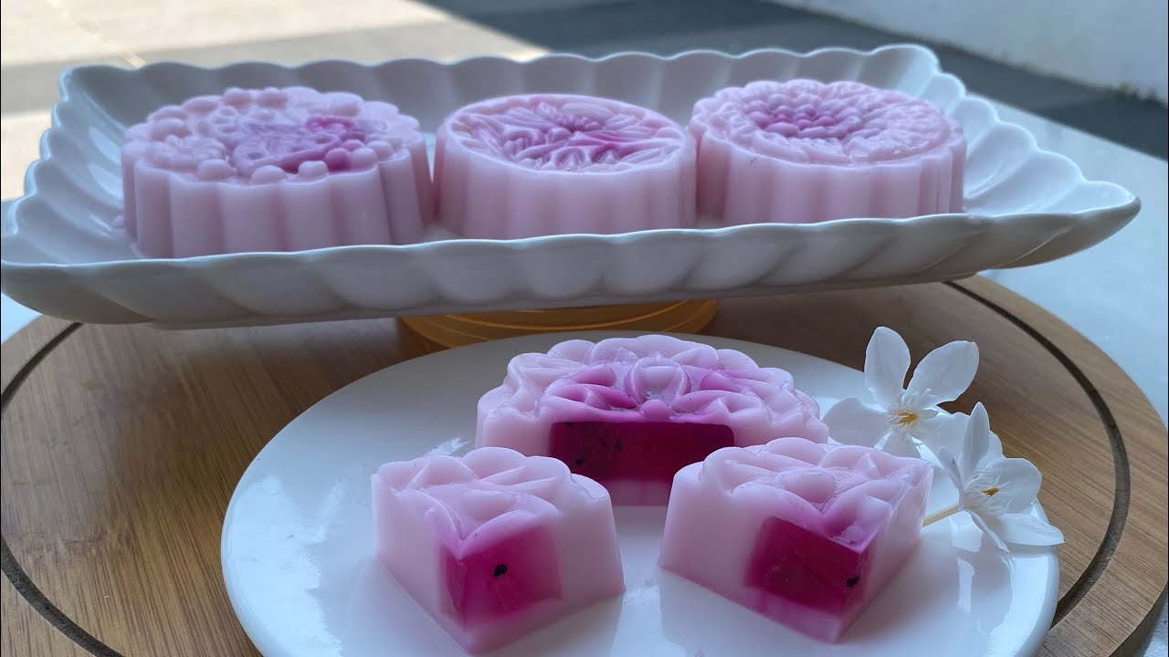 Dragon Fruit And Coconut Milk Agar-agar Mooncake Without Jelly Powder