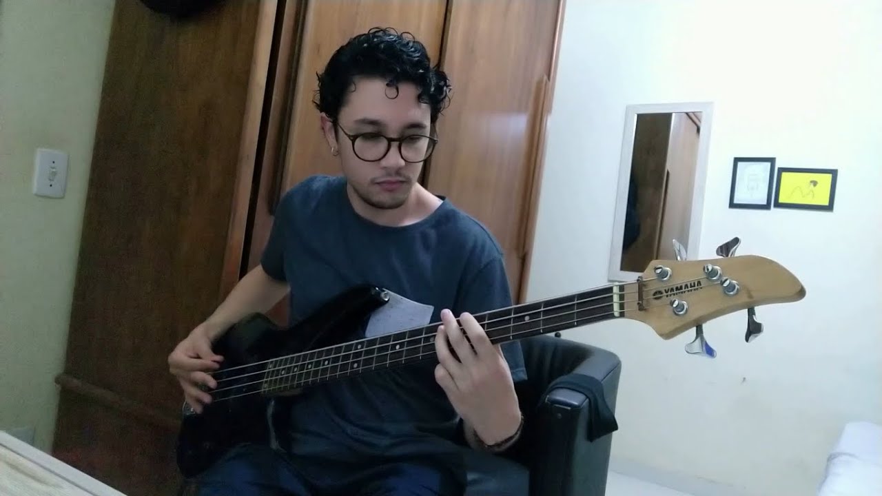 Molchat Doma - Kletka (Bass Cover) // Молчат Дома - Клетка