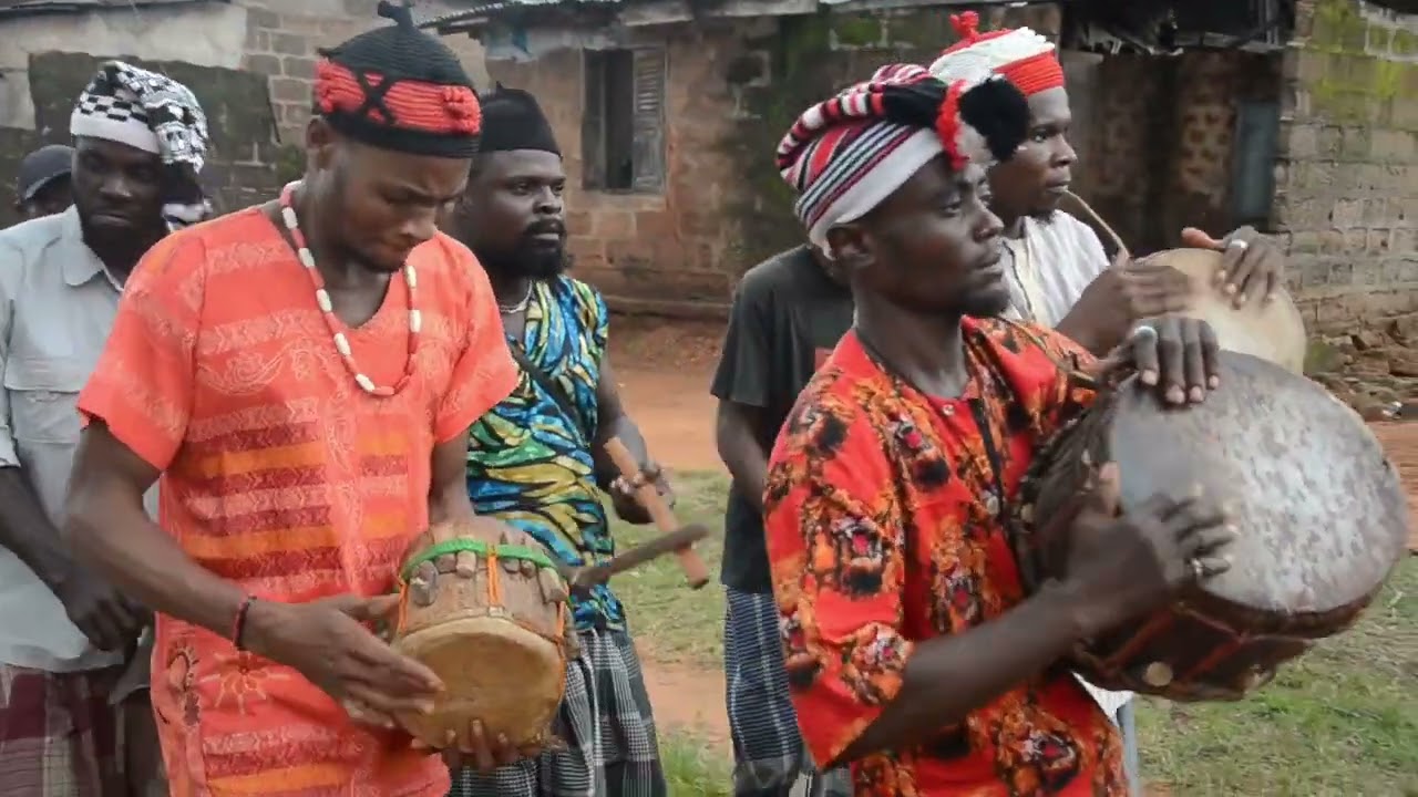 EMERGENCE OF UDUMEZE OHAFIA HIS ROYAL  PARAMOUTCY ELDER AWA ORJI UDONSI.