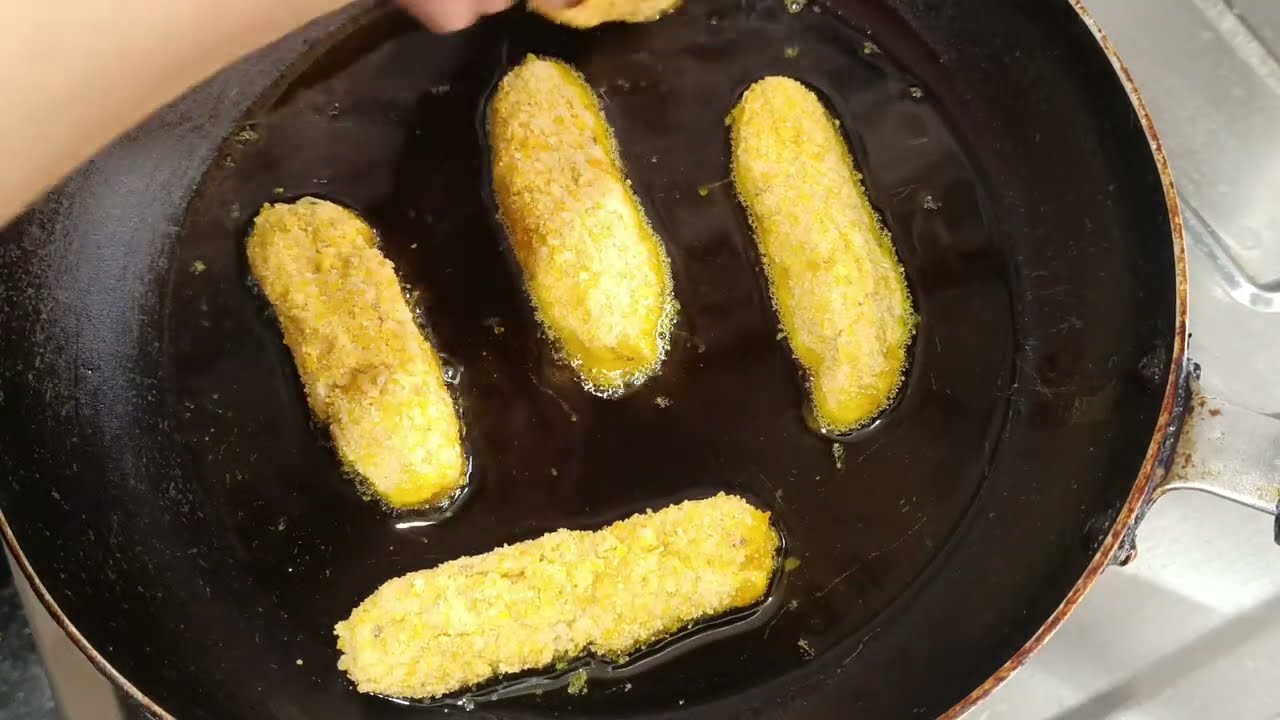 केवल 1 कच्चे आलू से नया गरमा गरम कुरकुरा नाश्ता जो भी खाए खाता ही जाए | Crispy kacche aalu ka nashta