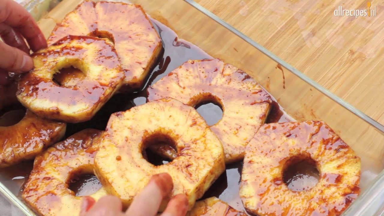 Ananas van de barbecue
