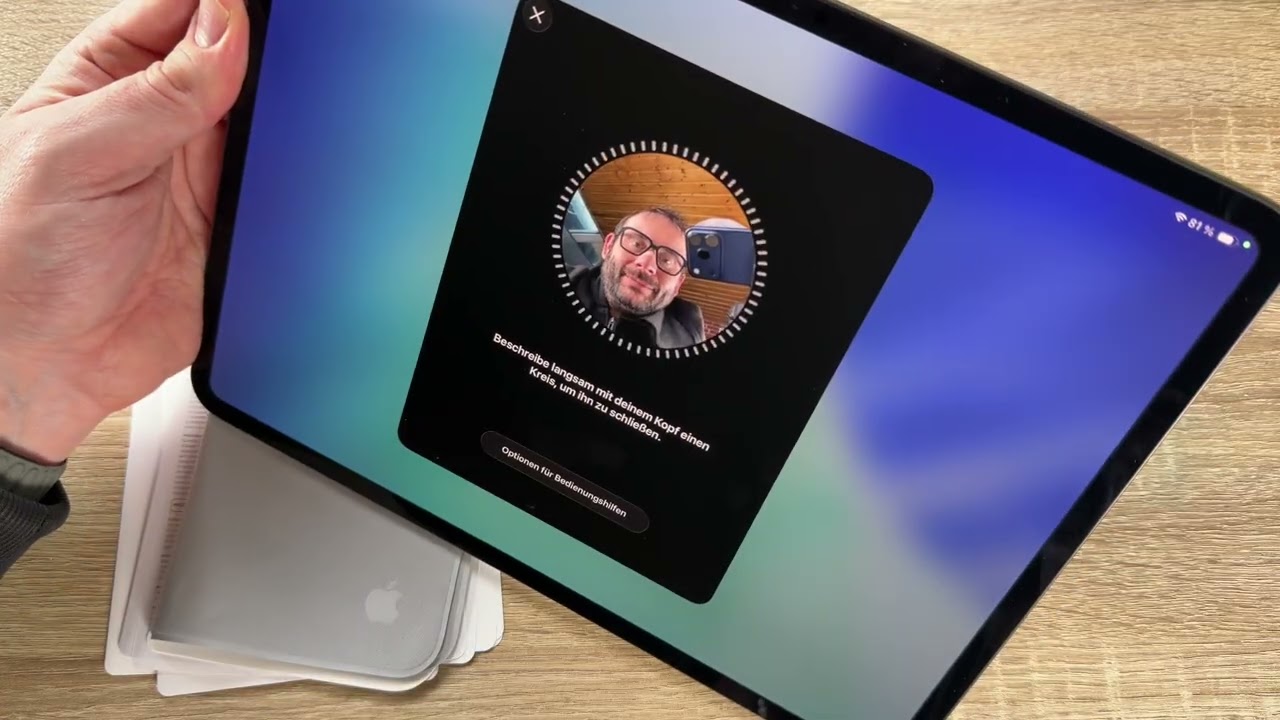 Apple 13