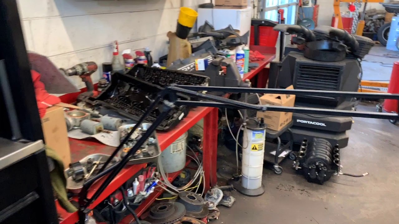 2008 BMW X5 4 8L valve covers and oil leak repair! Huge oil leaks!! Part 4