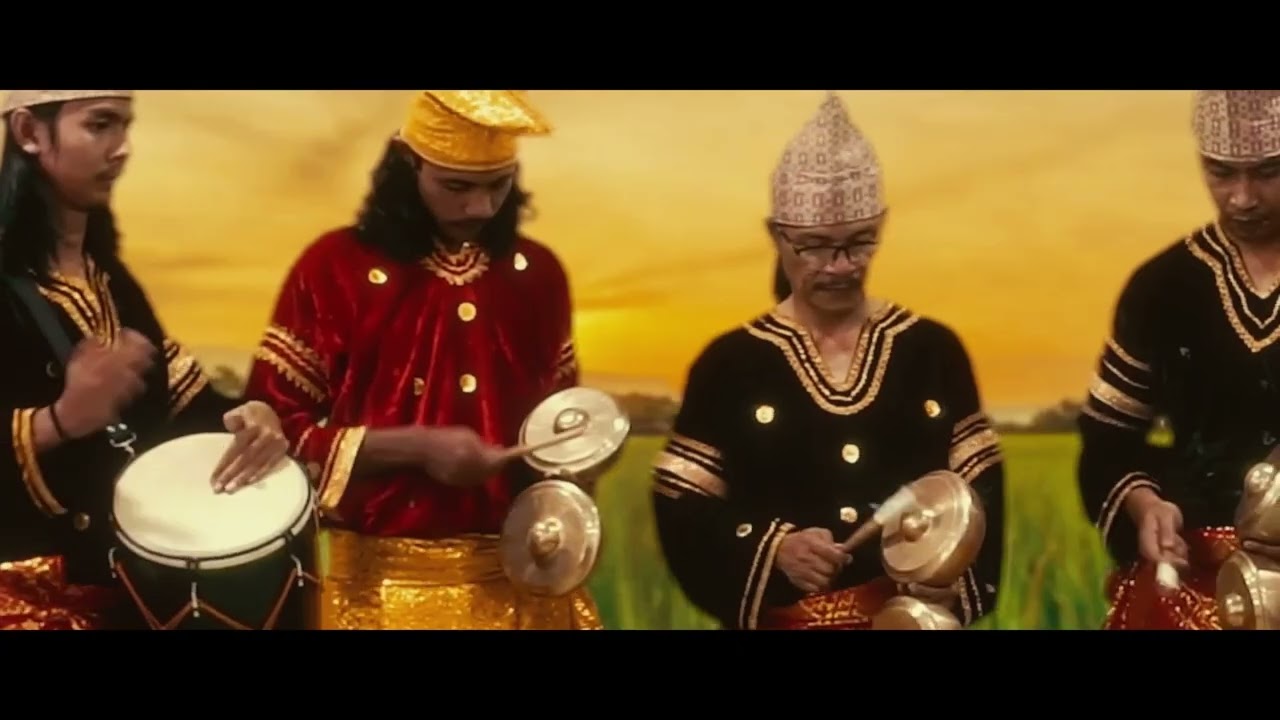 Pendokumentasian Instrumen Tiup Minangkabau Sarunai Talempong Pacik Judul Lagu Tupai Bagaluik