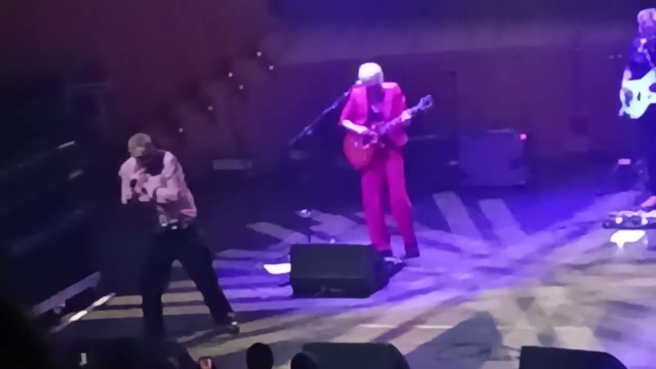 Suedehead - Morrissey (Zaragoza, 14.03.26)