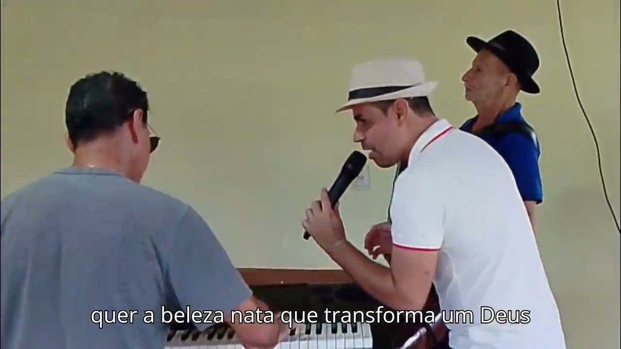 No Sítio com Léo, dançando Xote.