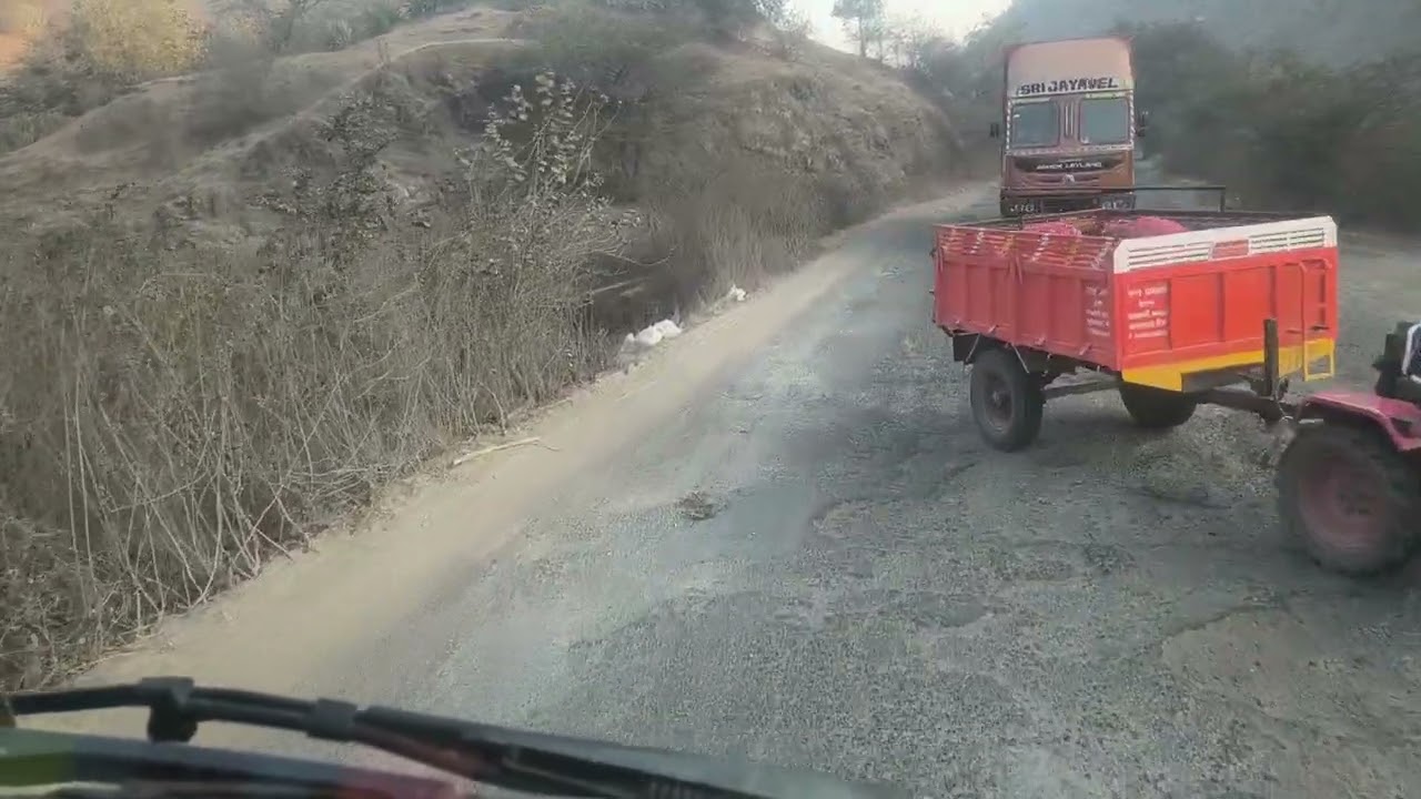 सटाणा टू पिंपलनेर घाट की कंडीशन खराब