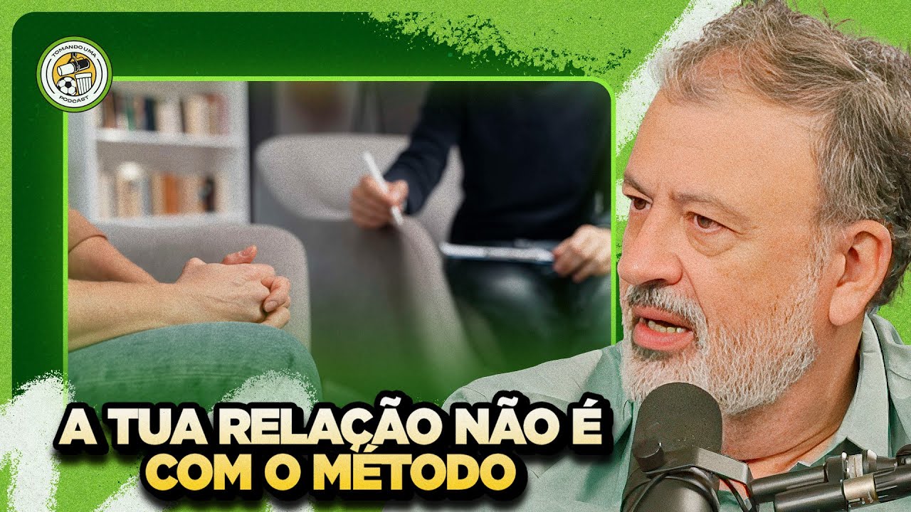 A DIFERENÇA ENTRE PSICANÁLISE E TCC (Christian Dunker)