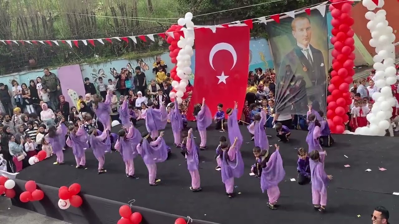 Alaatin Keykubat İlk Öğretim Okulu 1/A Sınıfı 23 Nisan Gösterisi