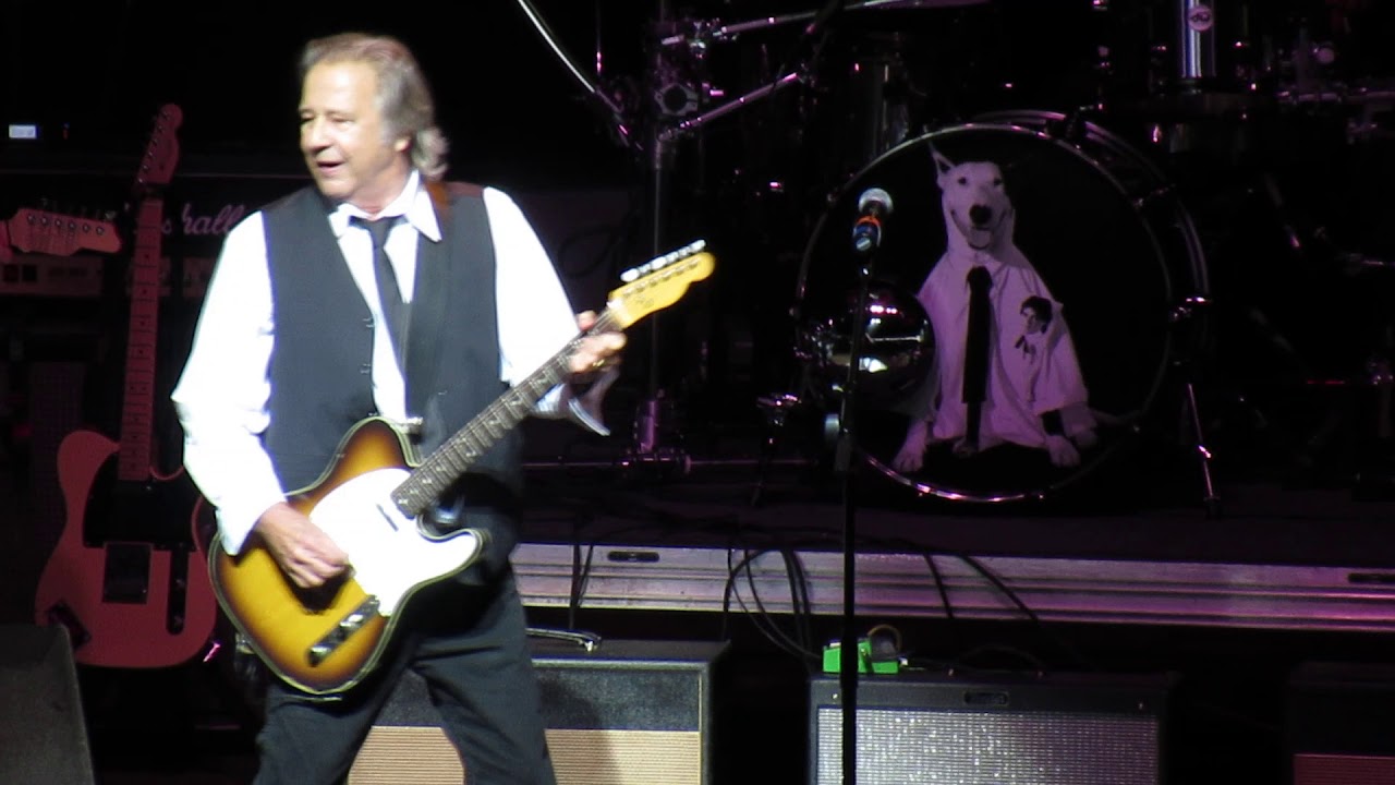 Greg Kihn Band - The Breakup Song (They Don't Write 'Em) - Cincinnati - 9/6/19