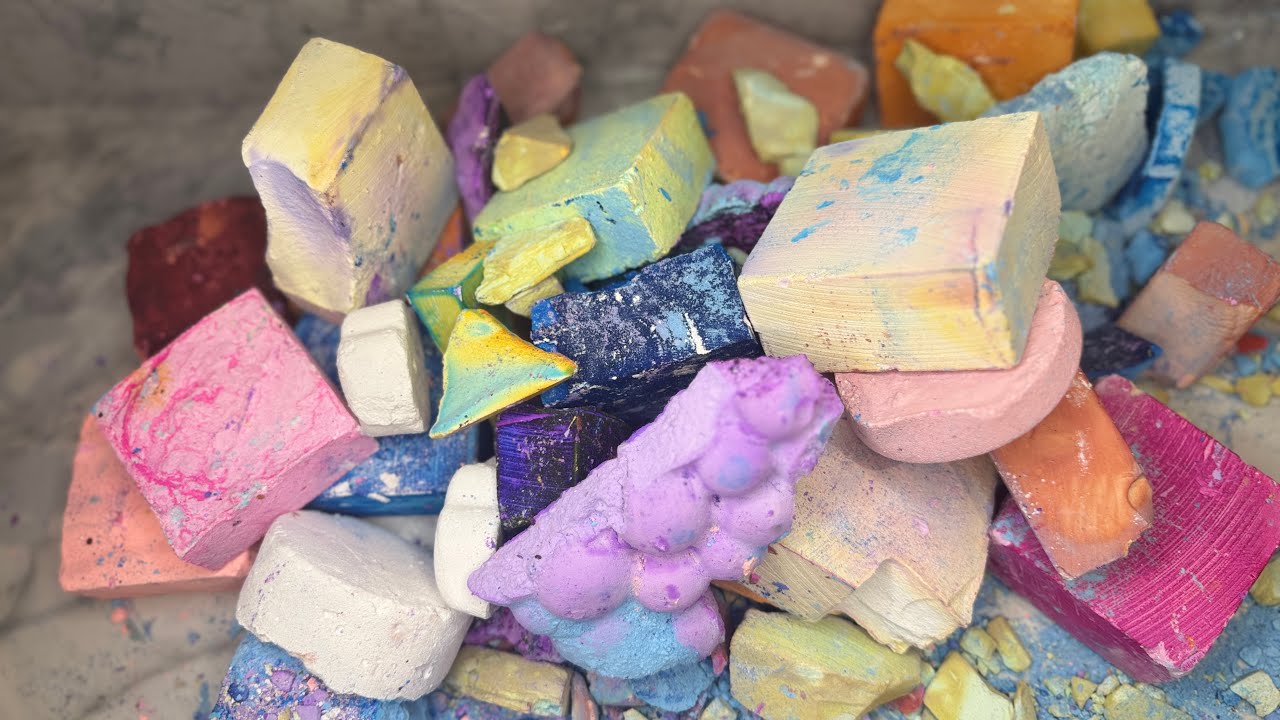 January ASMR scraps | Oddly Satisfying | ASMR | Gym Chalk Crushing