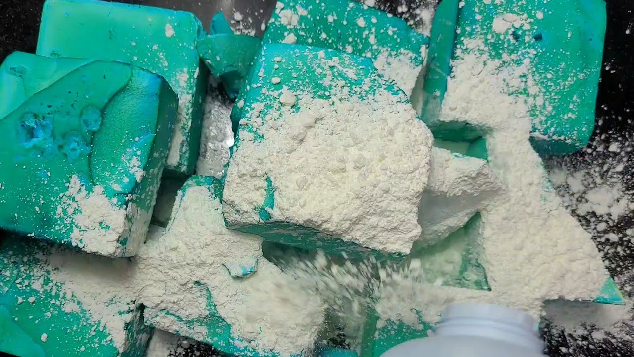 BABY POWDER + TEAL DYED GYM CHALK CRUMBLE-ASMR