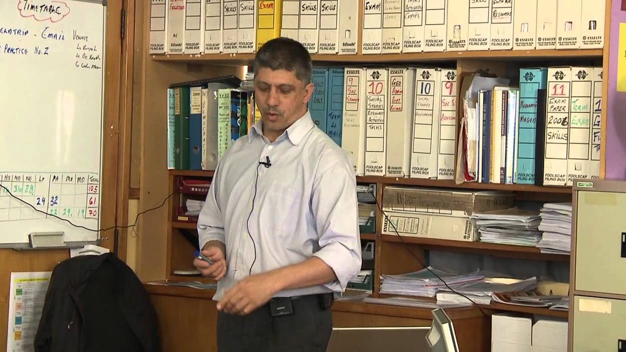 teaching social studies using e-technology