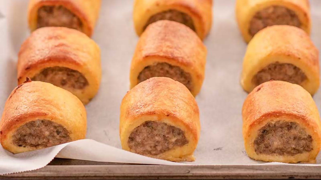 Keto Recipe Sausage Rolls with Low-Carb Pastry (Easy Bake)