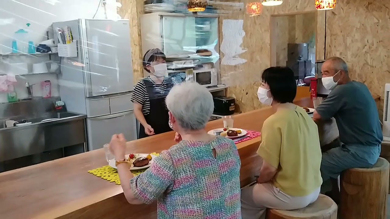 霧島市の竹子（「たかぜ」と読む）に元農協倉庫を改修したサロンオープン