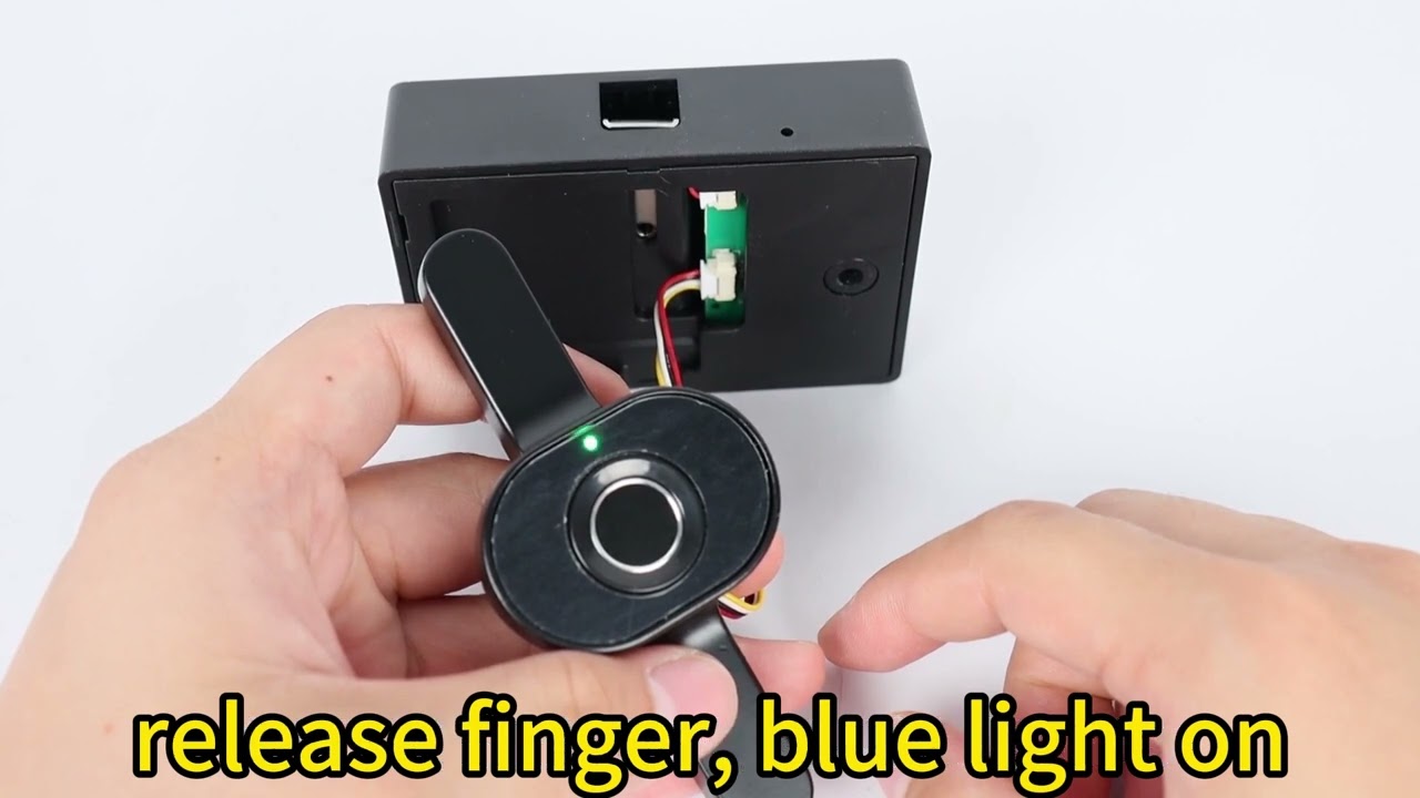 How to use the fingerprint cabinet lock F118