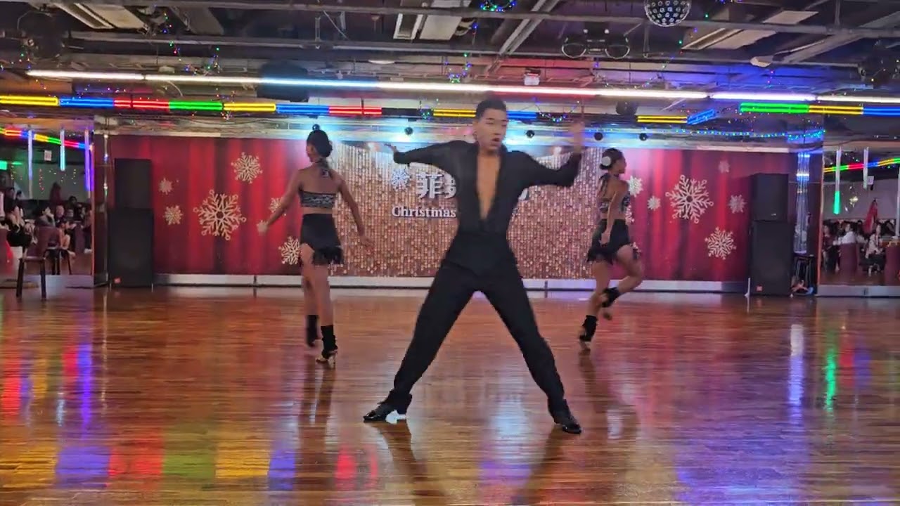 菲舞團體表演：屏東Girl       指導老師/謝妮樘