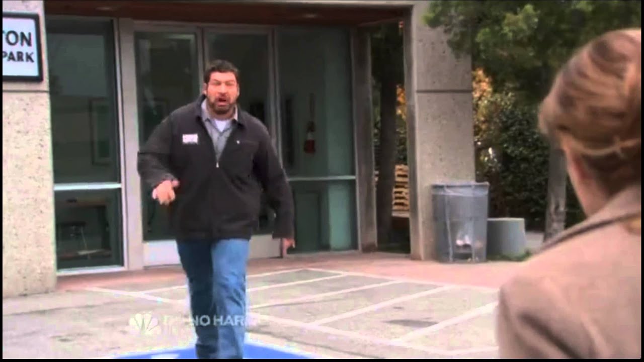 The Office: Frank attacks Pam
