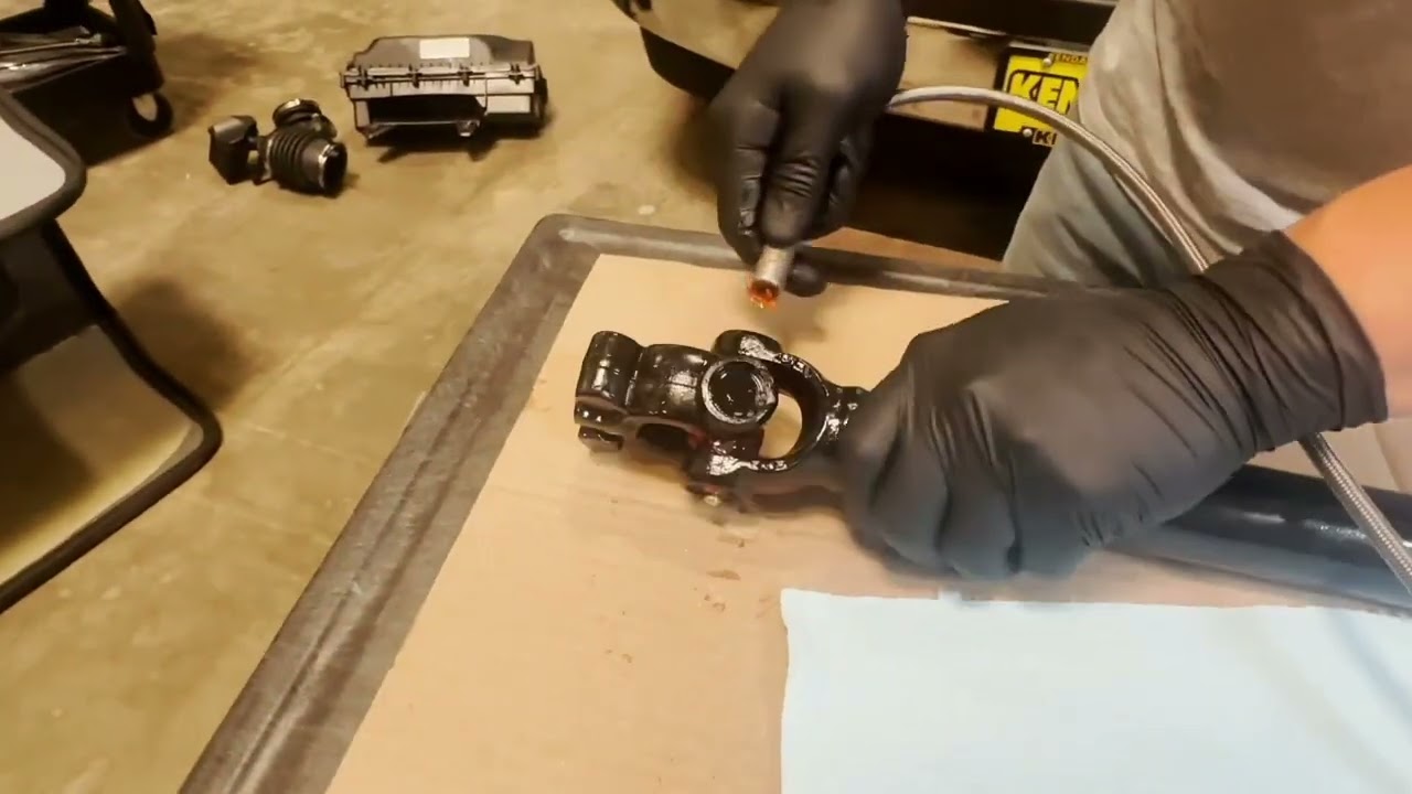 CDS 4 8SV Drive Shaft Lubrication Video