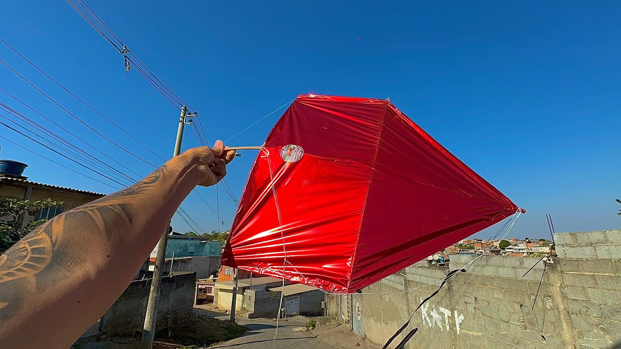 Pipa Brilhante Vermelho Sangue, Murcha de 60cm Muito rápido, Corta Muito Pipa