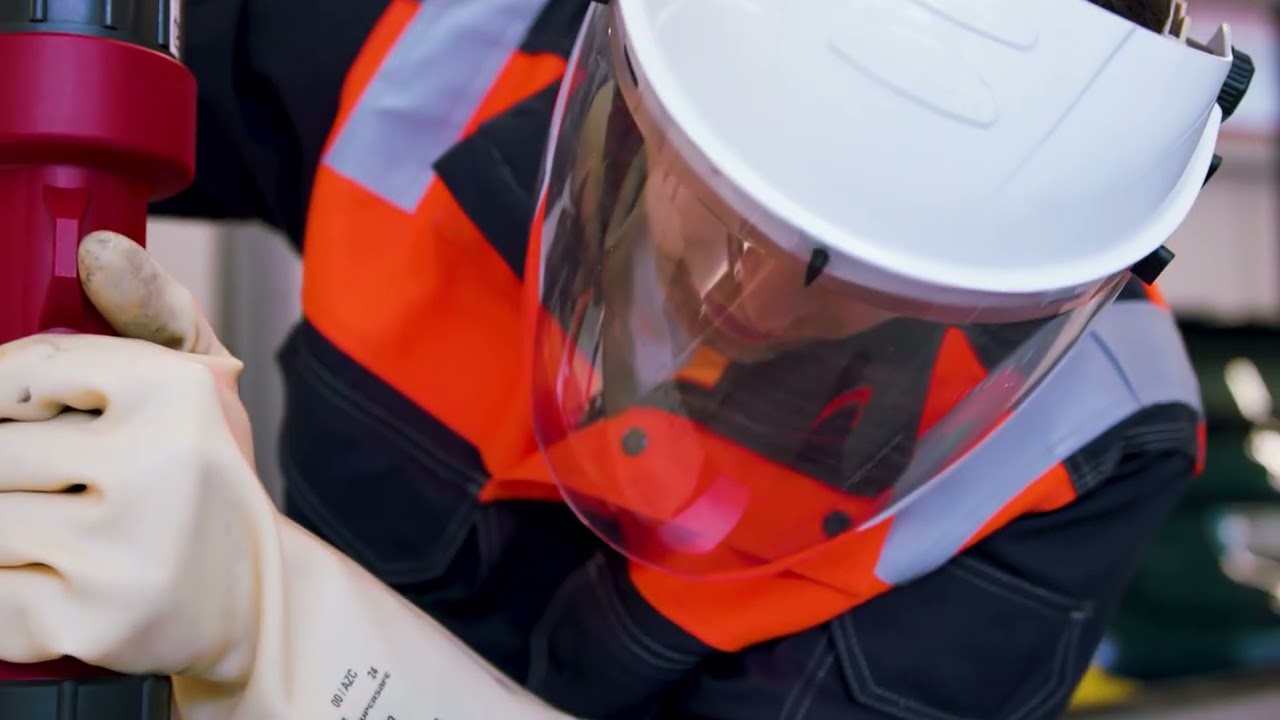 Come sigillare l’alloggiamento di batterie elettriche con la guarnizione liquida LOCTITE PU EV 9780: