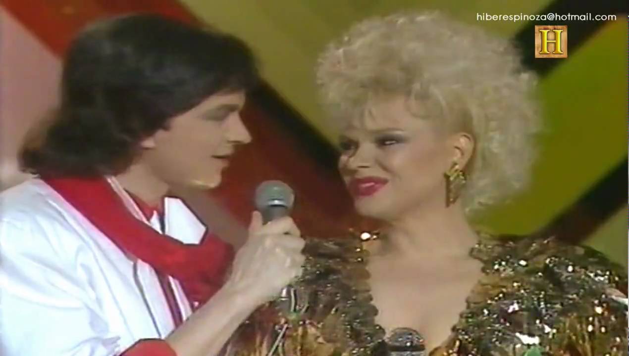 Camilo Sesto & Charityn Goyco - Balada Esposa Moderna