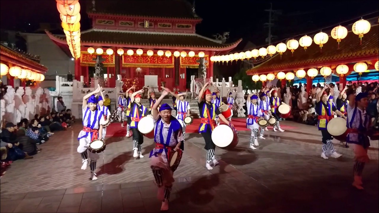瓊浦　エイサー　三線の花
