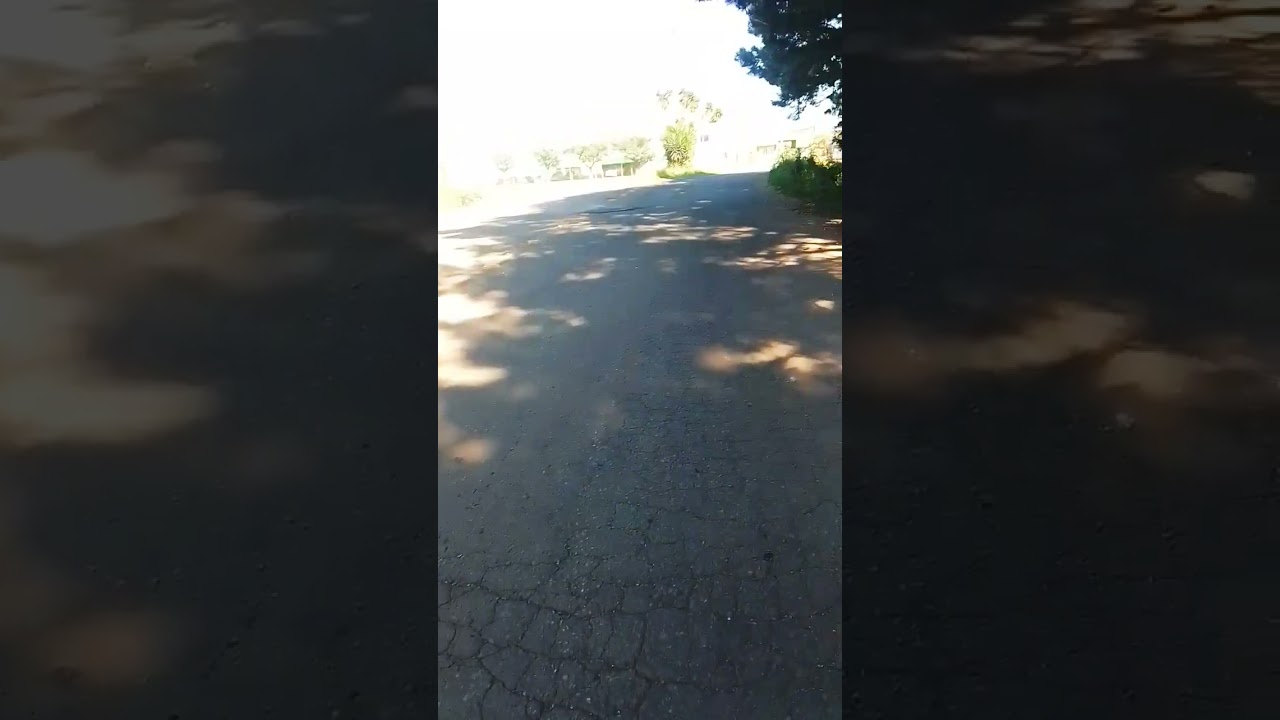 FAZENDO TAPA O BURACO NAS RUAS DA CIDADE MUITO BURACO NA CIDADE