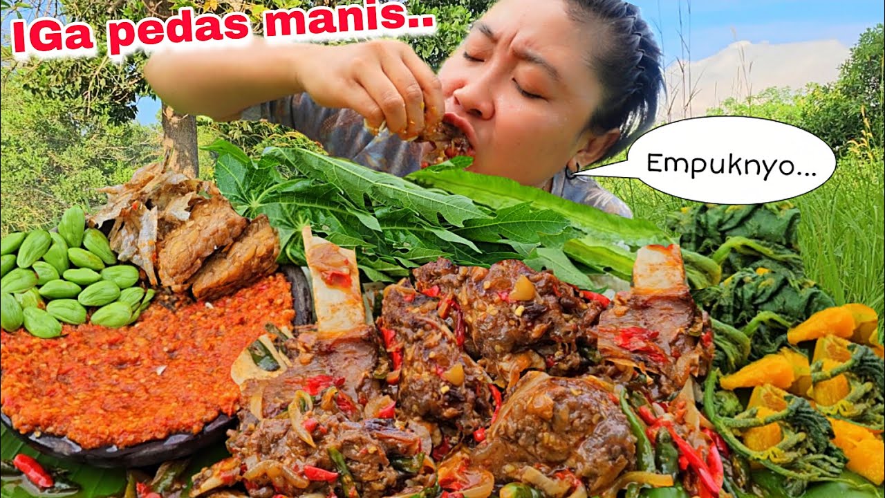 IGA PEDAS MANIS ,SAMBAL LALAPAN MESTI DAUN PEPAYA BIAR SEHAT 😁