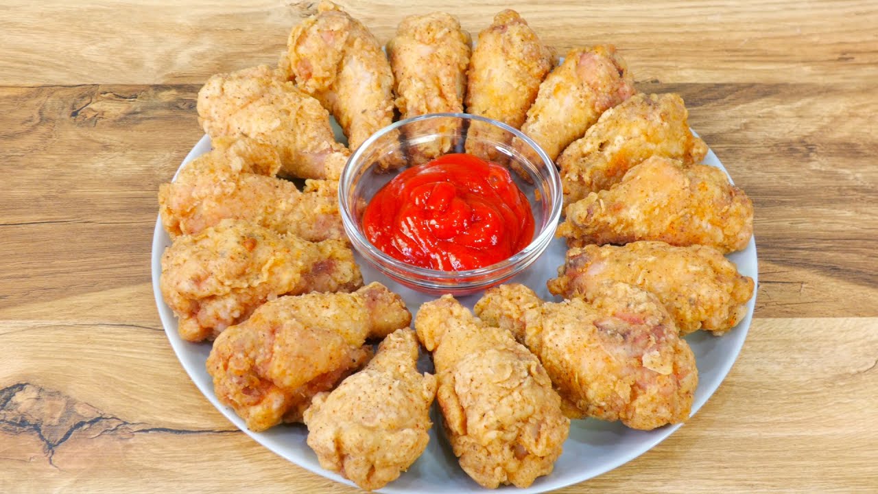 Хрустящие, сочные куриные крылышки, приготовленные во фритюре. Очень вкусно!