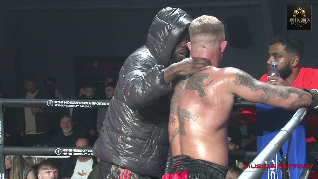 Luke Dyson VS Brad 'The Bomber' Harris