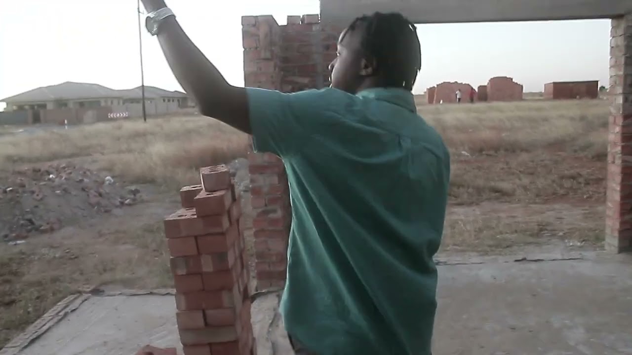 Building in Zimbabwe: EP08 - Exploring the project in person for the first time