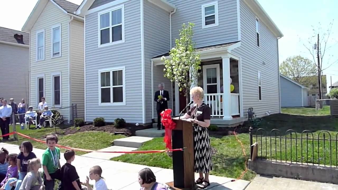 Twin Towers Crossing opening celebration and home tour
