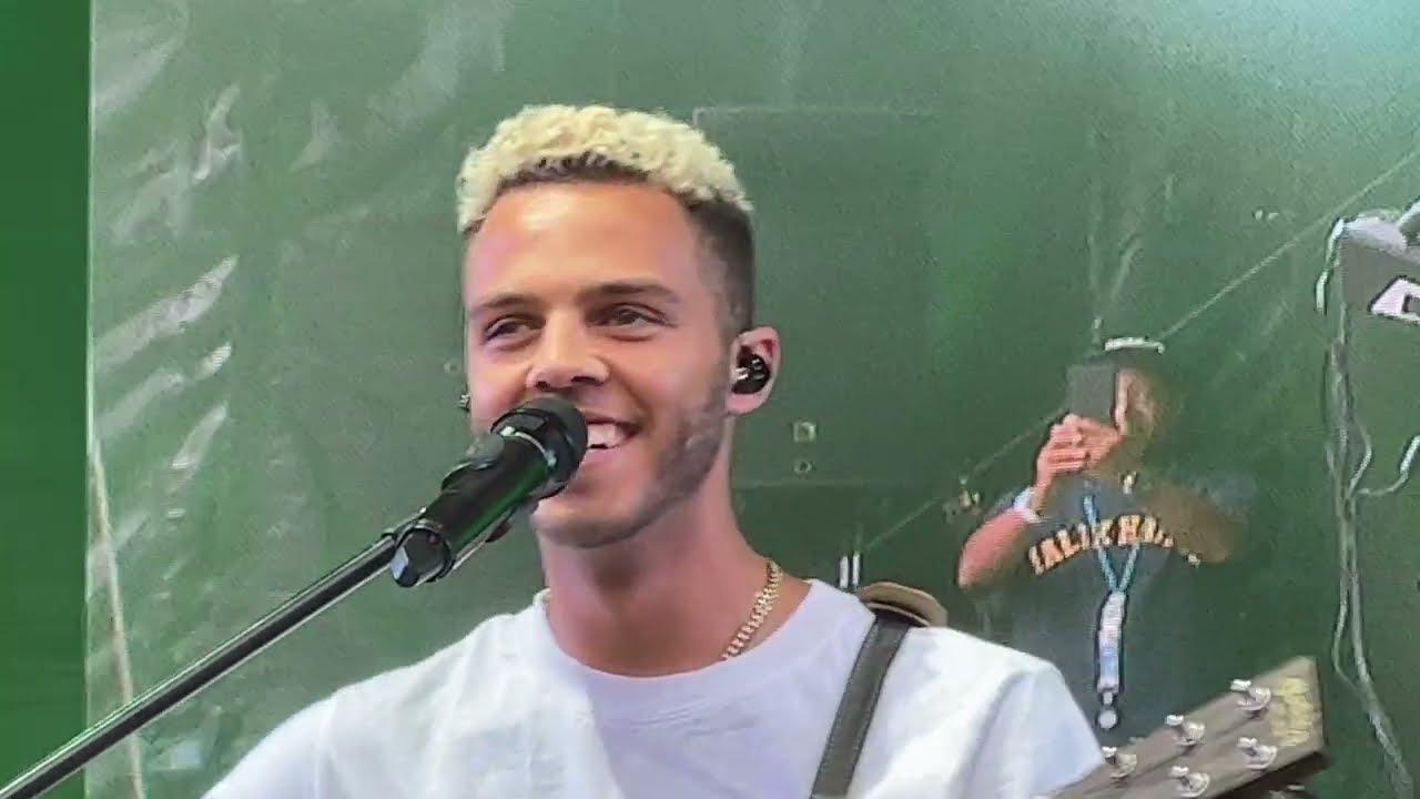 MALIK HARRIS - Pleasure & Pain live in Kiel