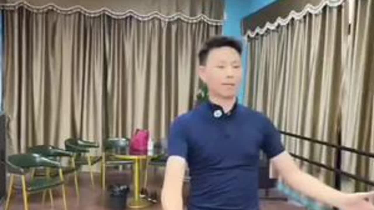 男女的的幌子步怎么跳-李老师教学