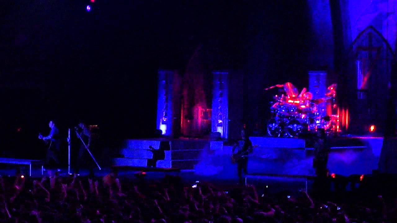 Avenged Sevenfold So Far Away Live @ Rock On The Range 5 21 2011