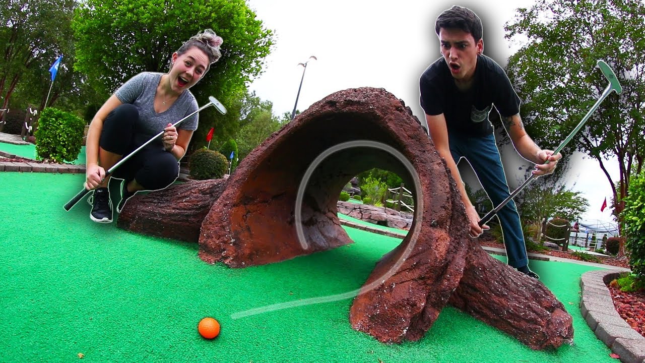 MINI GOLF FACE OFF ROUND 8! | Husband vs. Wife