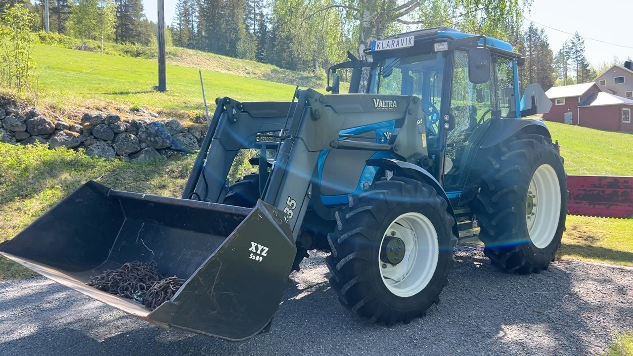 Köp Traktor Valtra A75-4 på Klaravik
