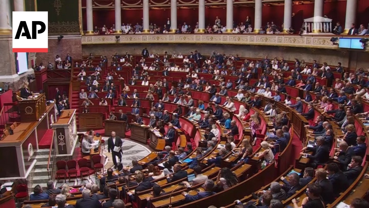 France&rsquo;s parliament approves bill allowing medically assisted dying