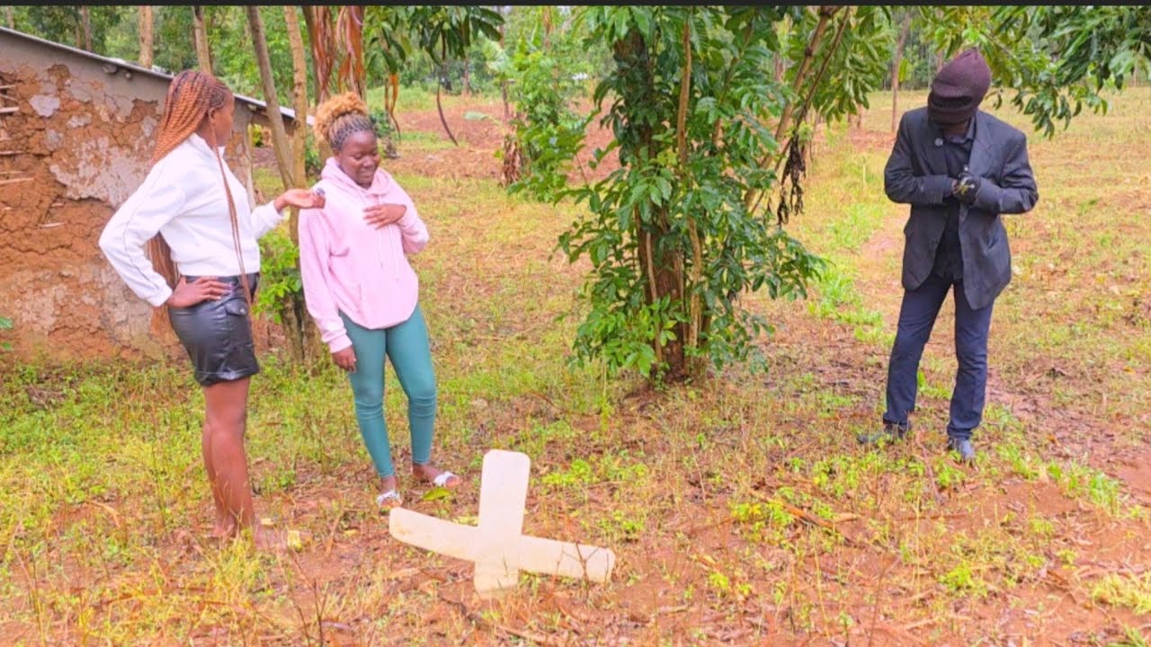 Machozi😭💔kutoka saudi akapata mamake alikufa bila kujengewa nyumba