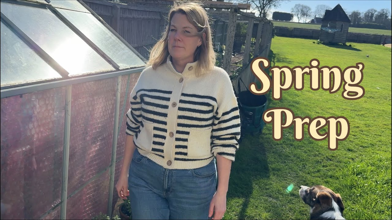 Early Spring Garden Jobs 🪏 | Potting On Wedding Flowers & Greenhouse Prep 🌱 