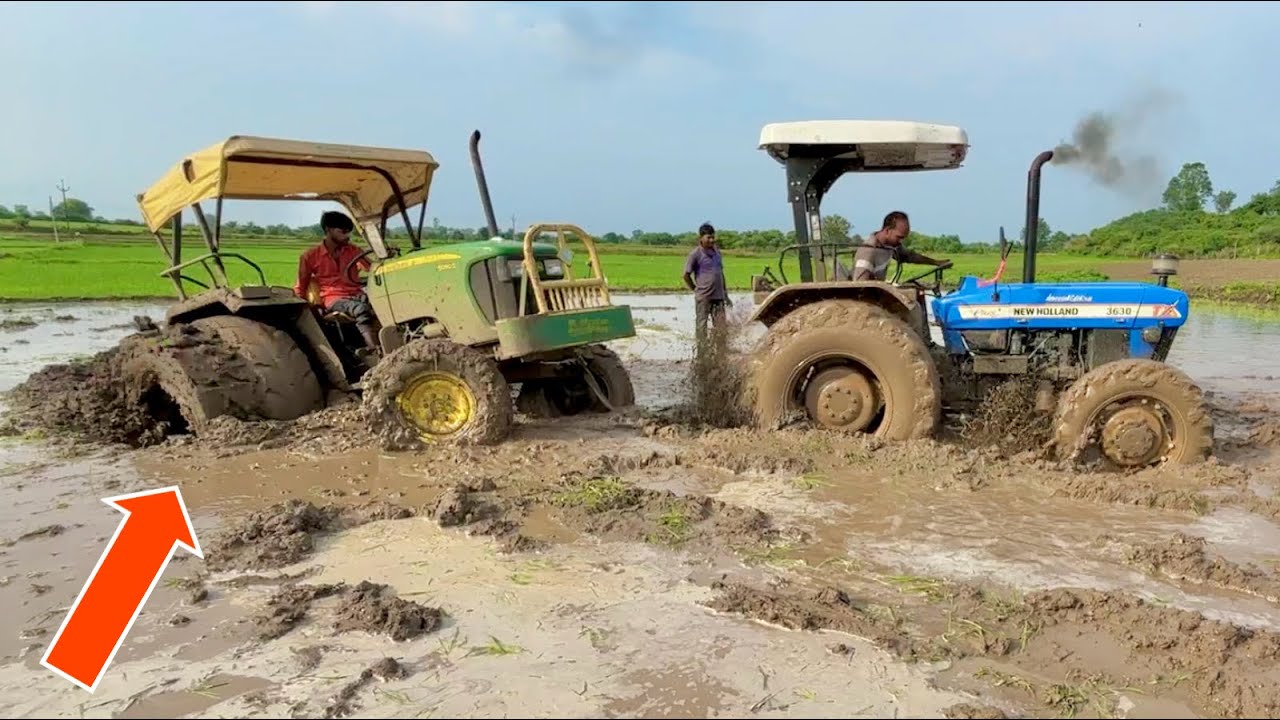 बहुत बुरा फ़सा है ये तो John Deere 5050 D stuck in Mud Pulling by New Holland 3630 4wd tractor
