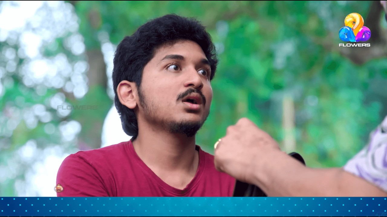 എന്താടാ പറ്റിയെ... എന്താ നിനക്ക് ഇത്ര വെപ്രാളം | Uppum Mulakum
