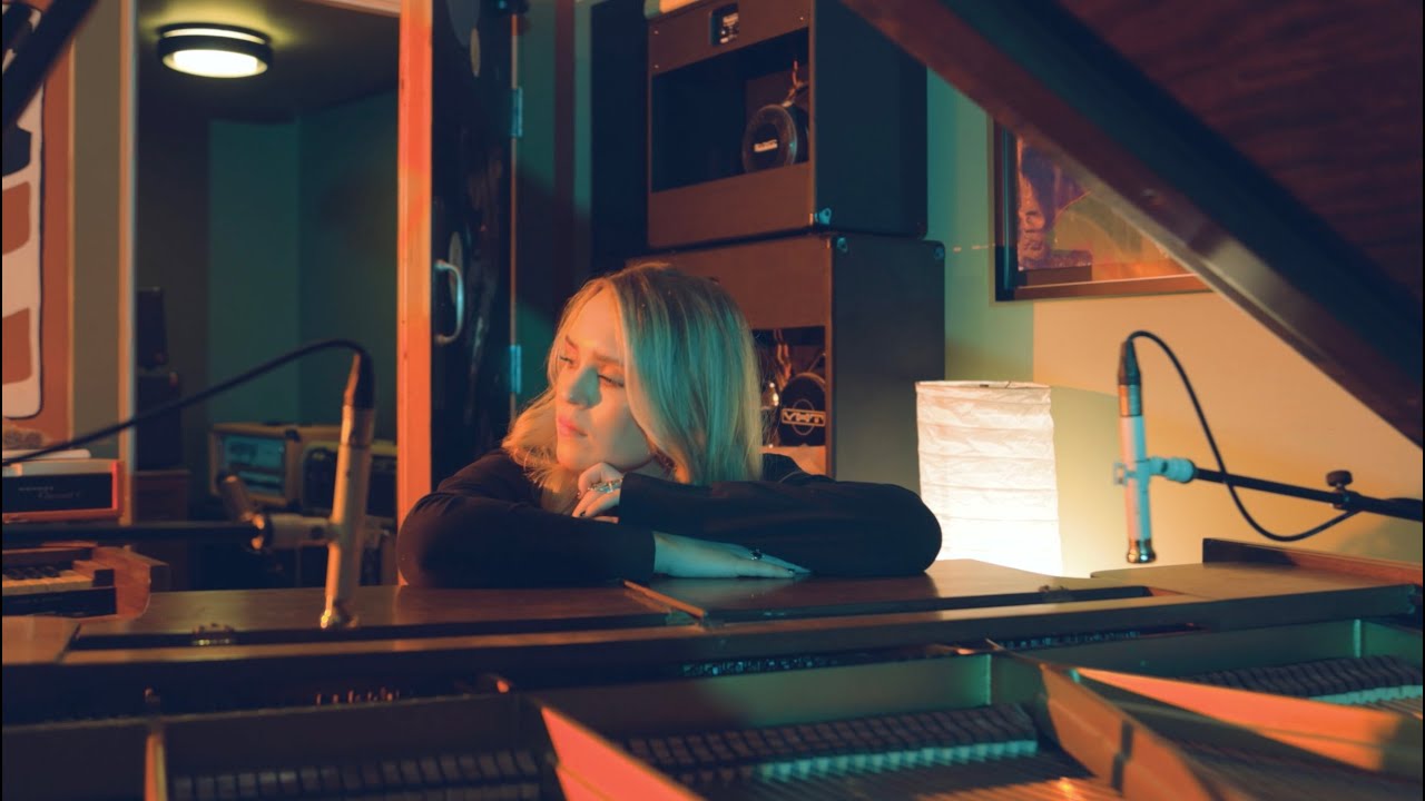 Cecilia Castleman - Waiting On You (Official Video)