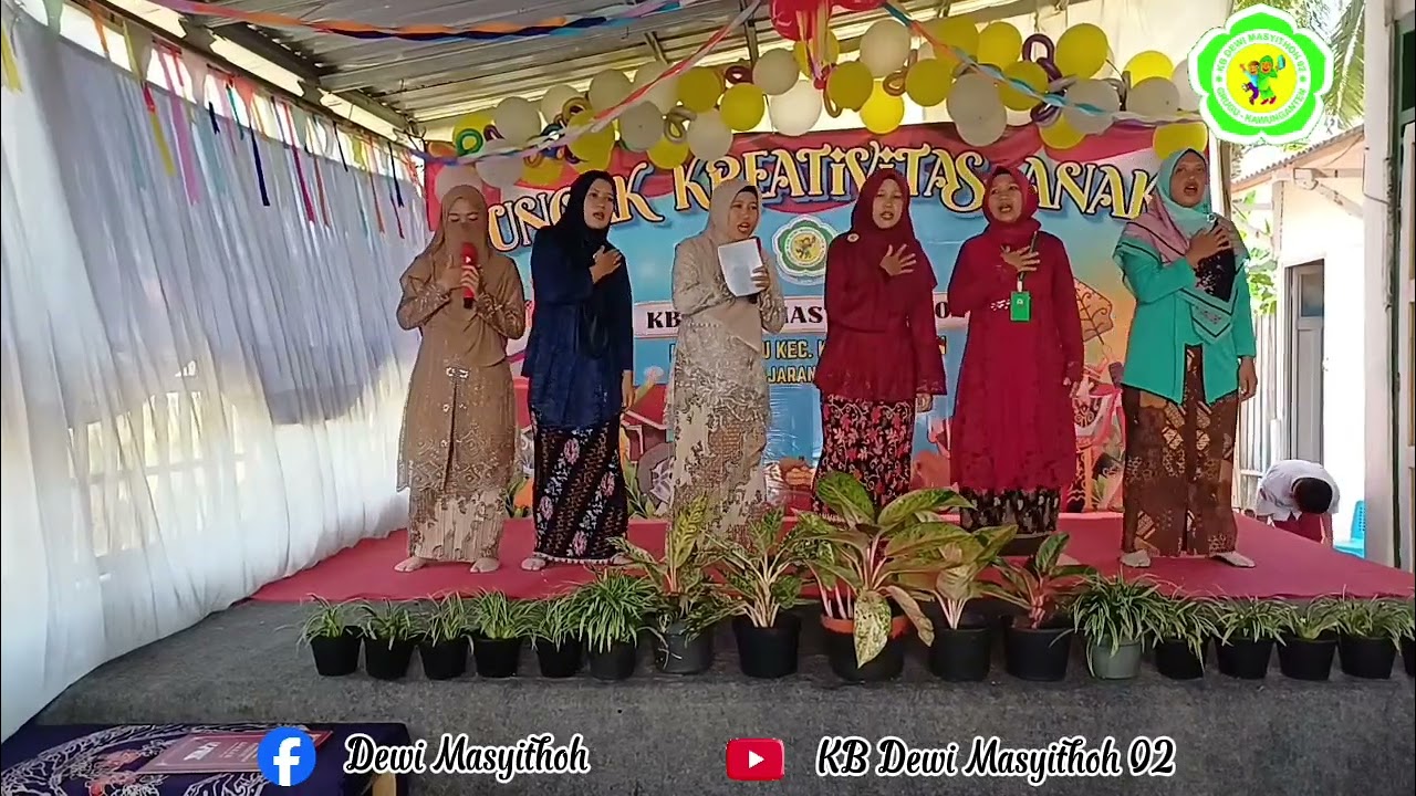 Lagu persembahan untuk guru dari wali murid 