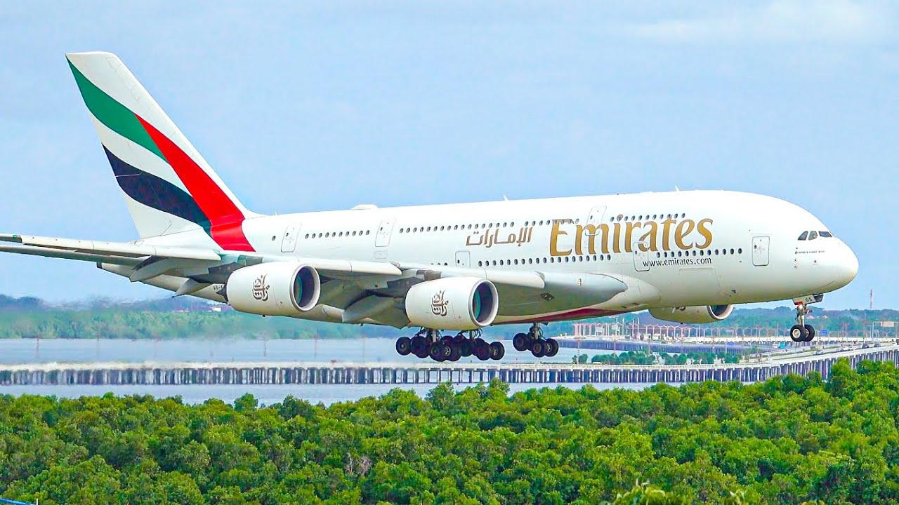 ✈️🇲🇨 BALI AIRPORT Plane Spotting + Aircraft & Flight Route Information Subtitles | A380,B777,A350