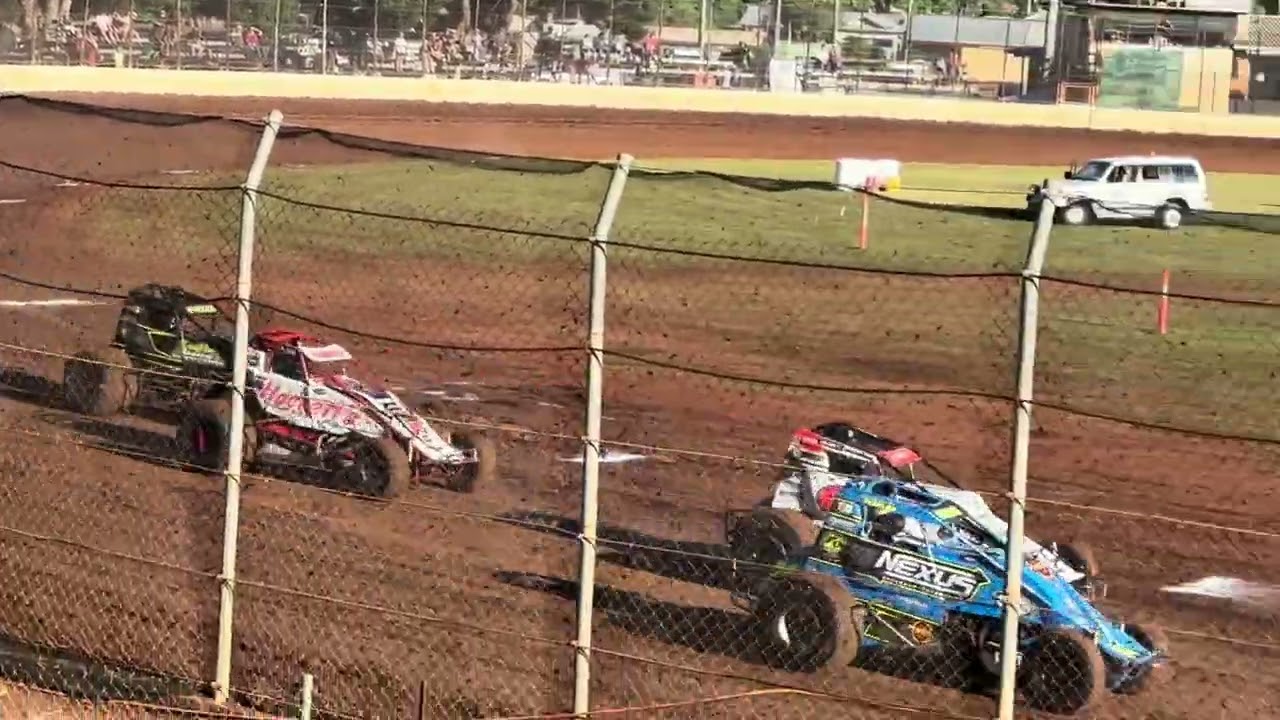 Wingless sprints Shane Memorial Kingaroy Speedway 21/02/2026