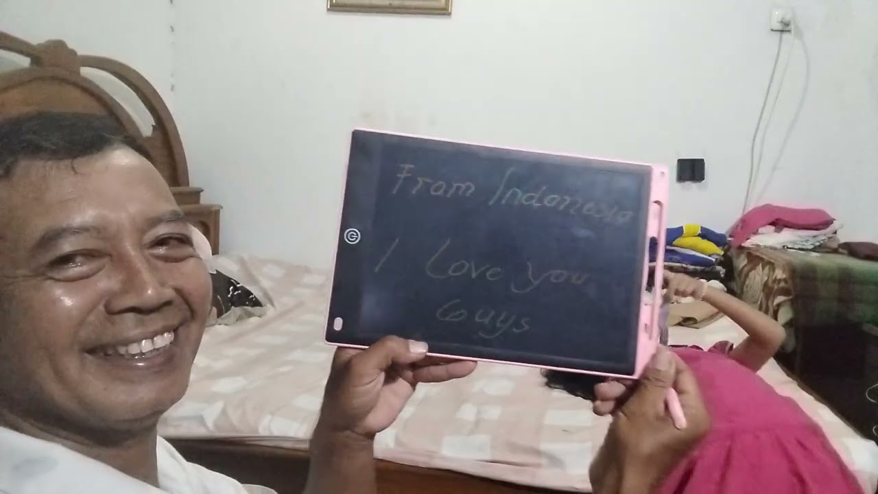 Belajar baca sambil marah